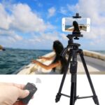 YUNTENG VCT-5208  TRIPOD PHONE  WITH BLUETOOTH REMOTE - Image 2